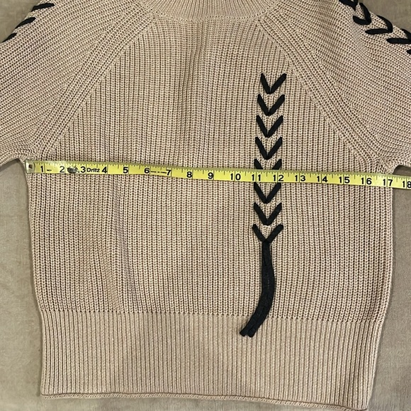 WISPR Ribbed Turtleneck Sweater Tan Beige with Brown Lace Up Stitching XS - Picture 5 of 7